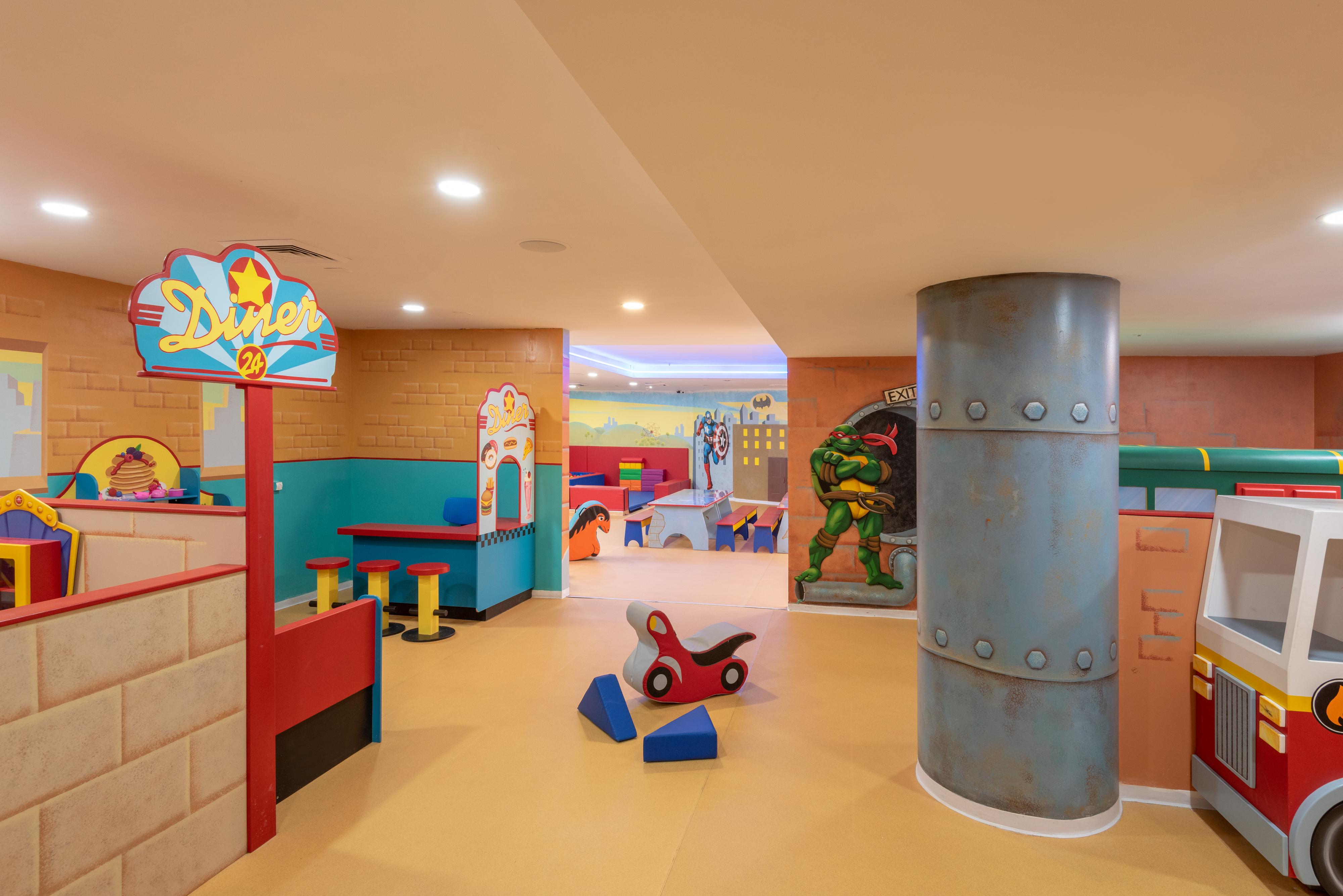 U Magic Palace Eilat Exteriör bild The Children's Hospital of Philadelphia