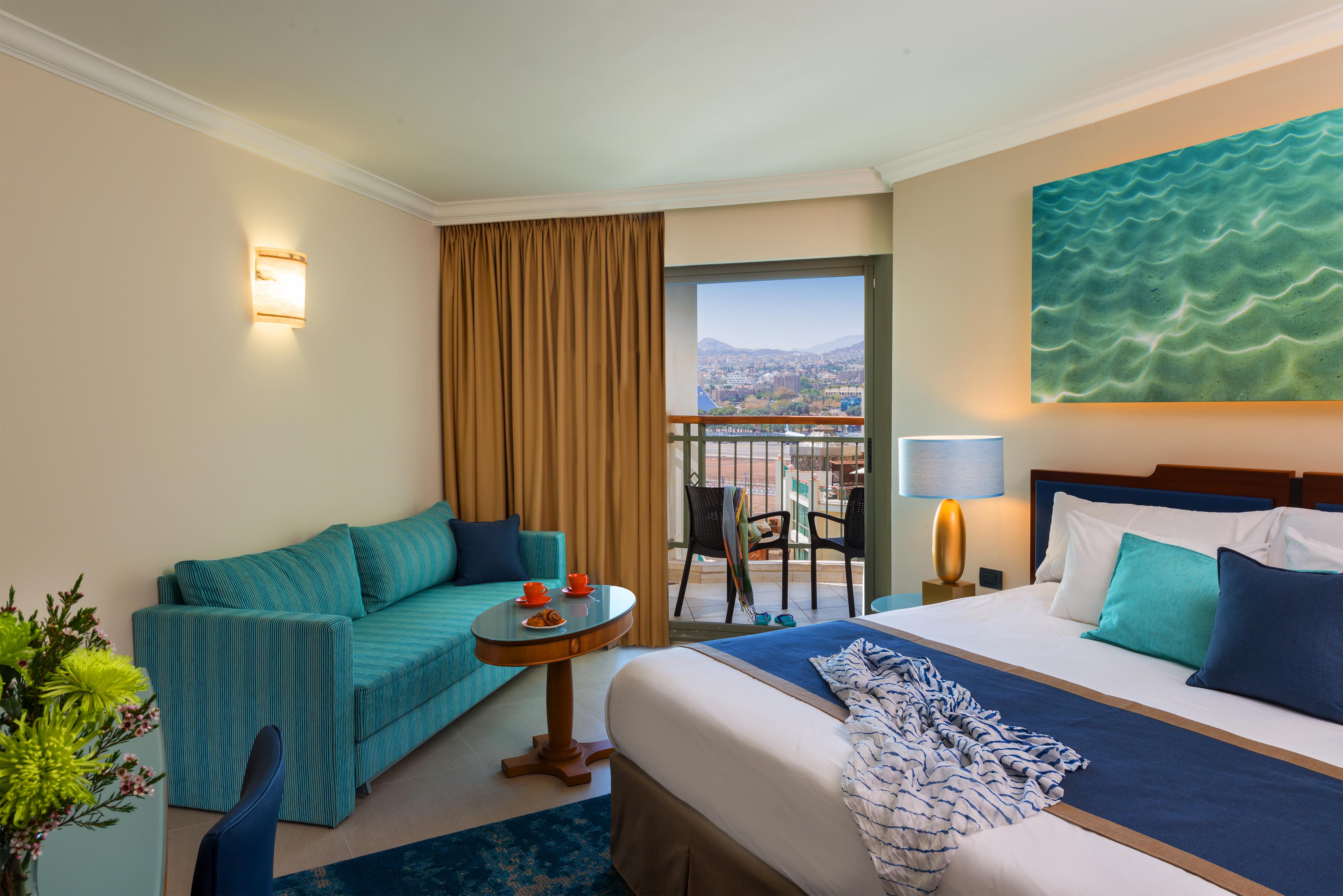 U Magic Palace Eilat Exteriör bild Deluxe room