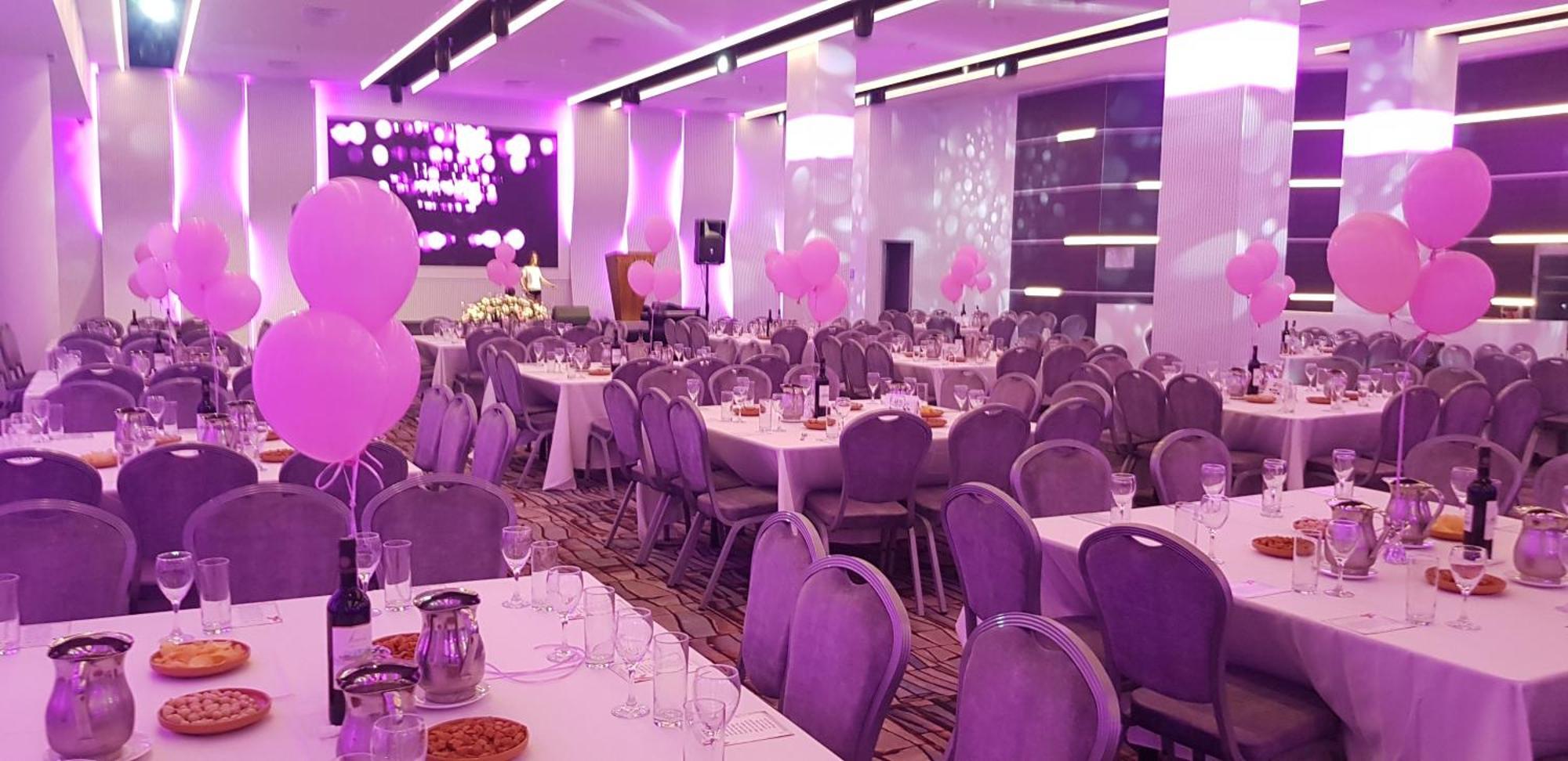 U Magic Palace Eilat Exteriör bild The Great Hall at the University of Warwick